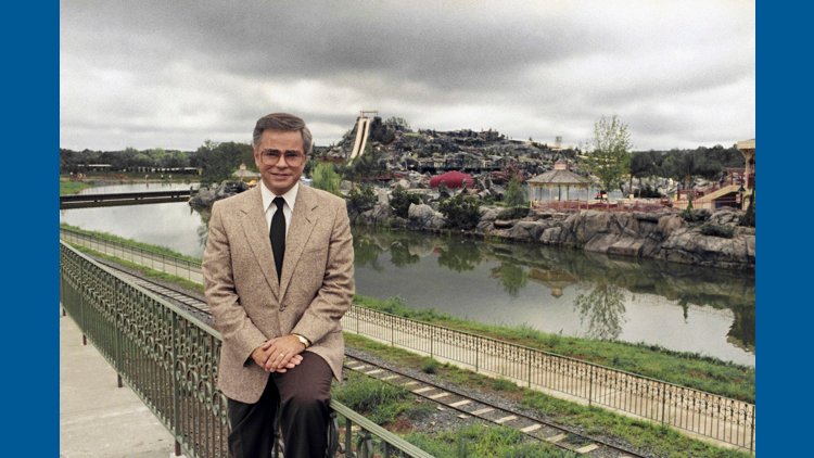 US Obit Jim Bakker